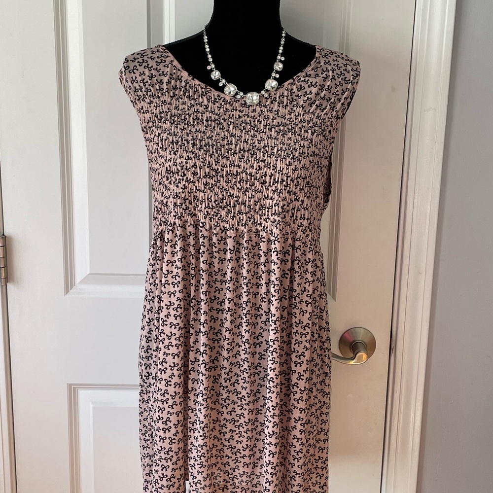 Elegant Pink Patterned Dress